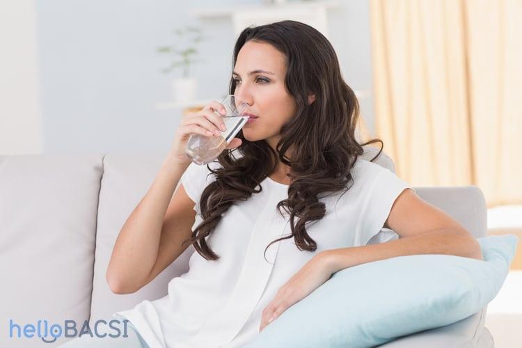 Nấc cụt kéo dài là dấu hiệu bệnh gì?