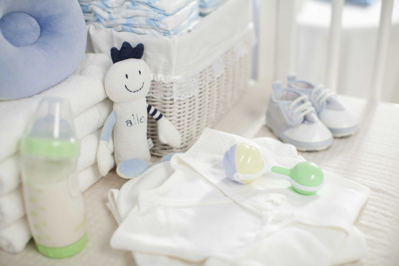 Trẻ 26 tuần biết làm gì? Sự phát triển của trẻ 26 tuần tuổi sau khi sinh