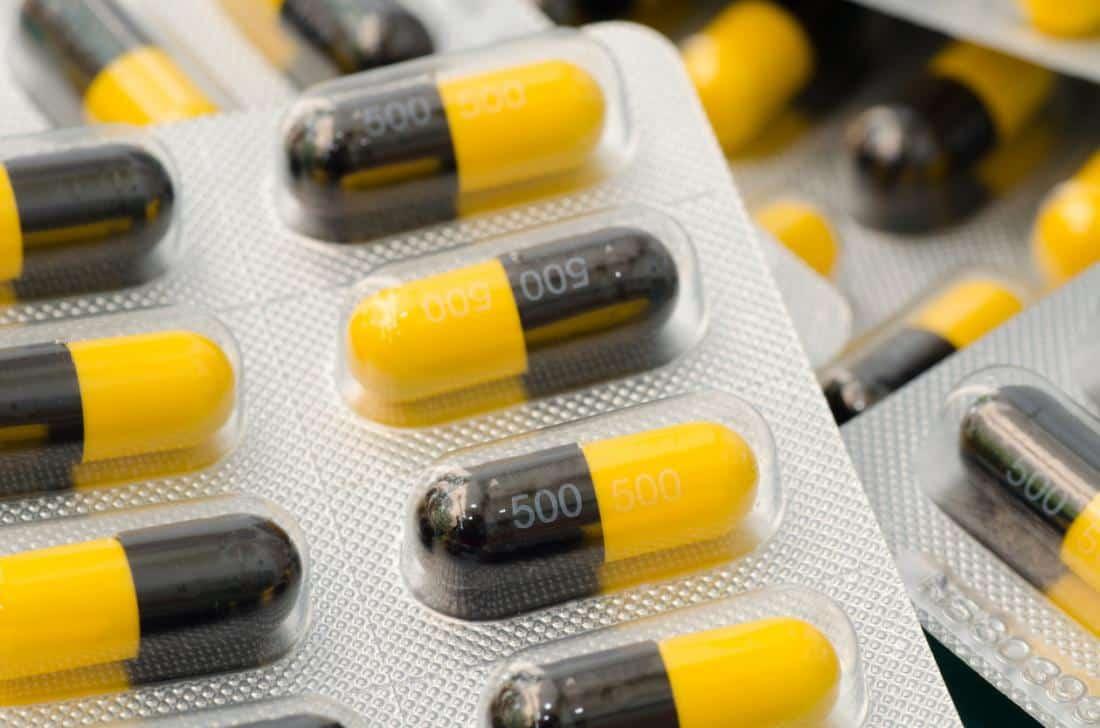 Thuốc kháng sinh amoxicillin trị bệnh gì? Liều dùng, cách dùng, giá bán