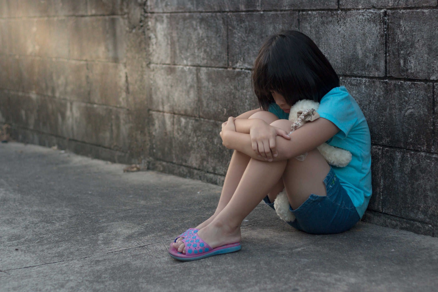 Bố mẹ cần làm gì khi con bị trầm cảm?