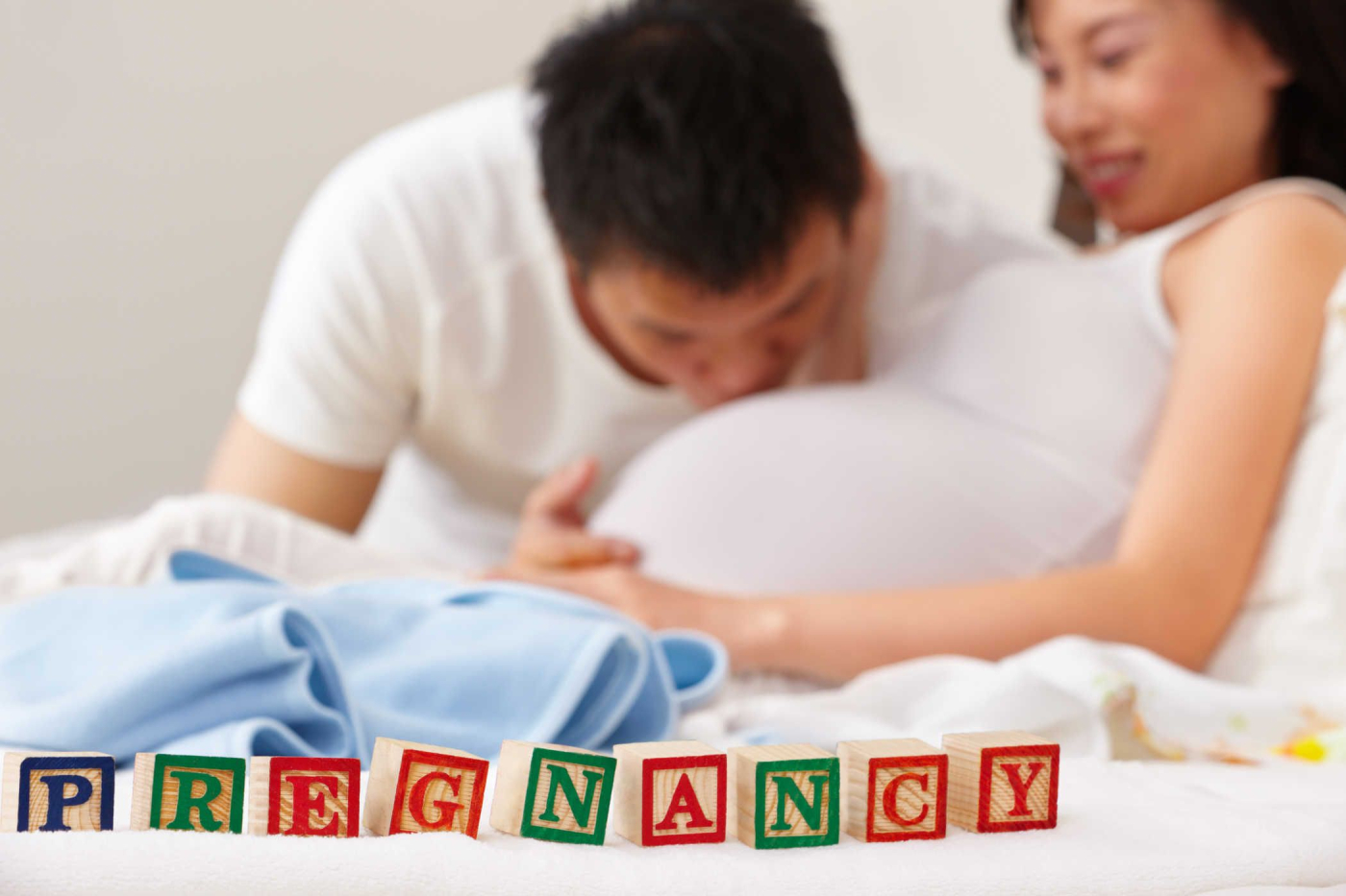 6 điều các ông bố có thể làm khi vợ sinh mổ