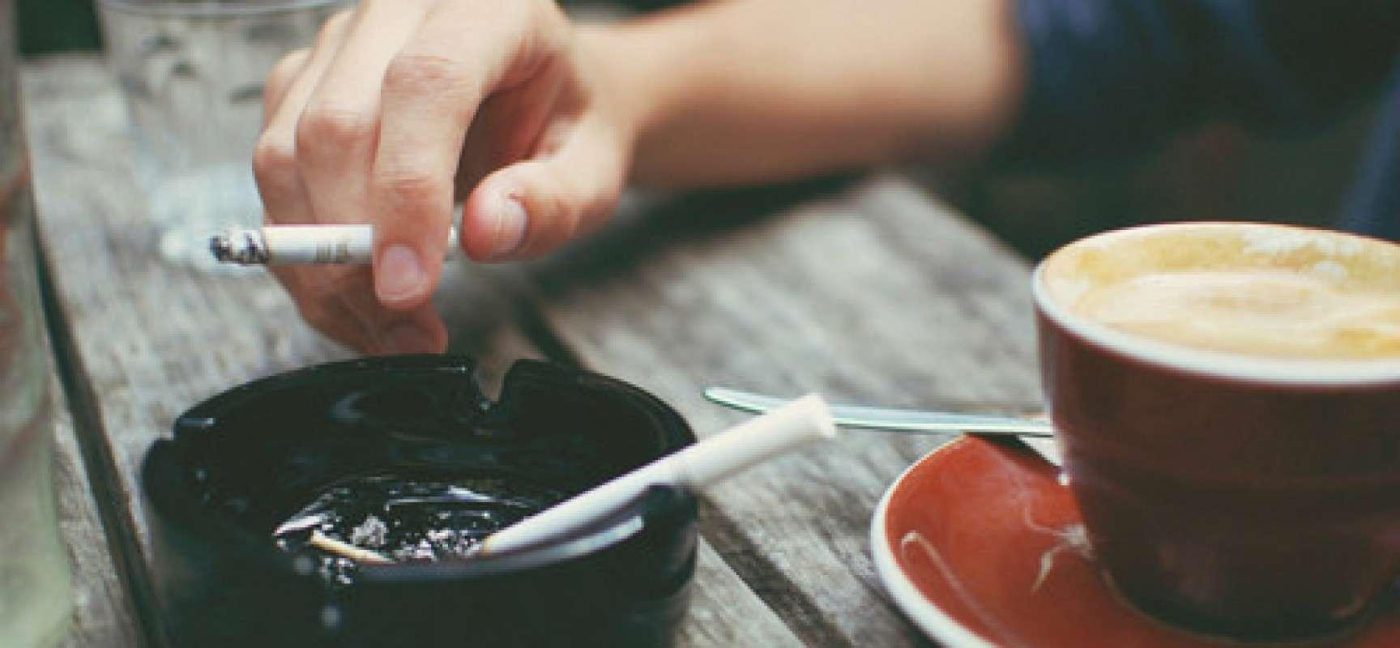 Cai thuốc lá: tránh xa rượu bia và cà phê!