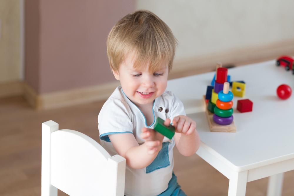 Trẻ 27 tháng phát triển như thế nào? Bạn nên giáo dục trẻ ra sao?