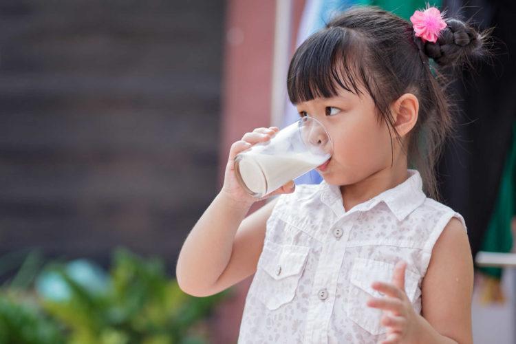 Tiết lộ chế độ ăn uống cho trẻ bị chàm