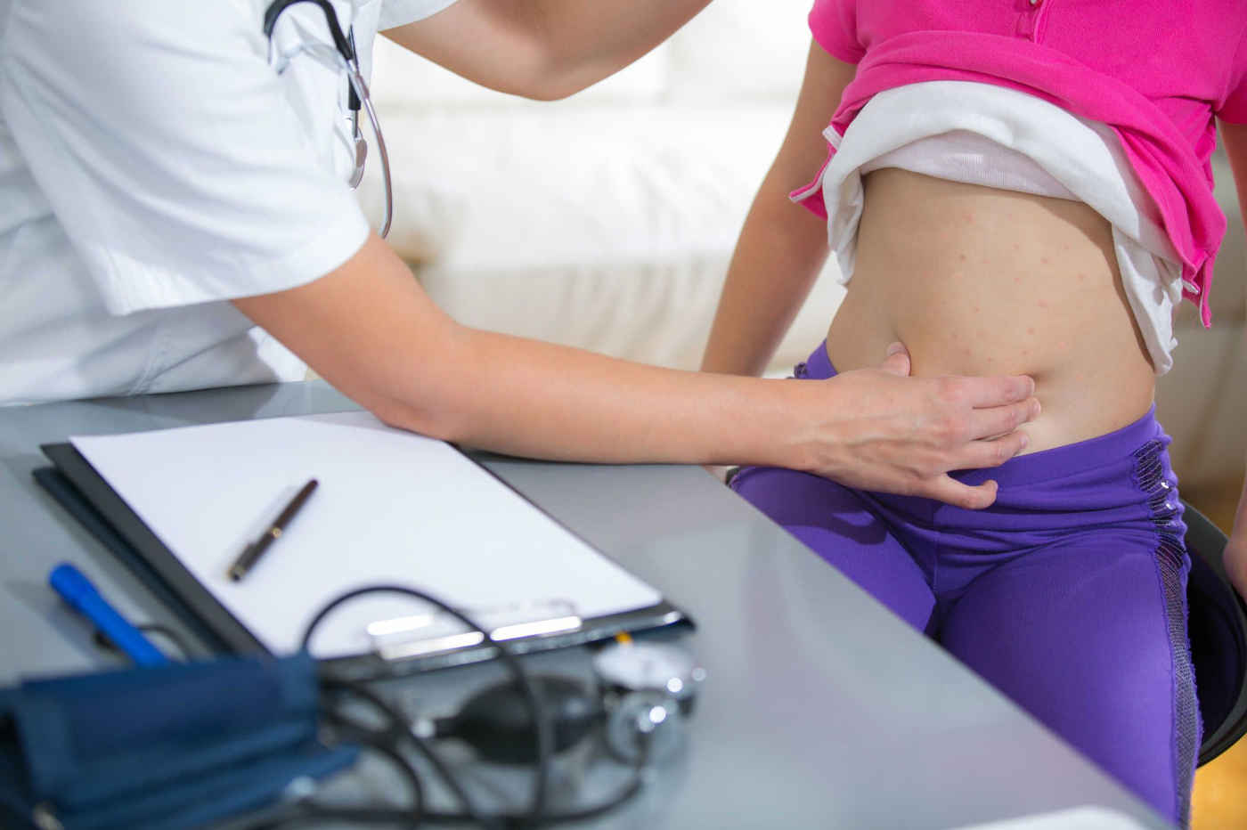 Bệnh viêm ruột ở trẻ: Bố mẹ không thể lơ là!