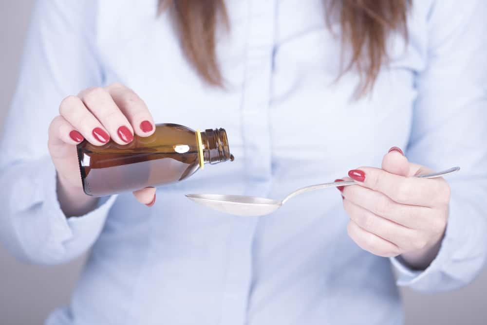 7 câu hỏi thường gặp khi cho trẻ uống thuốc