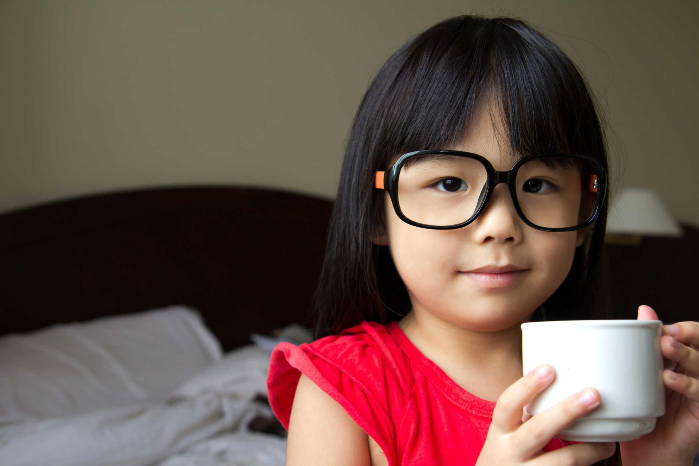 Cà phê và trà: Bố mẹ có nên cho bé uống hay không?