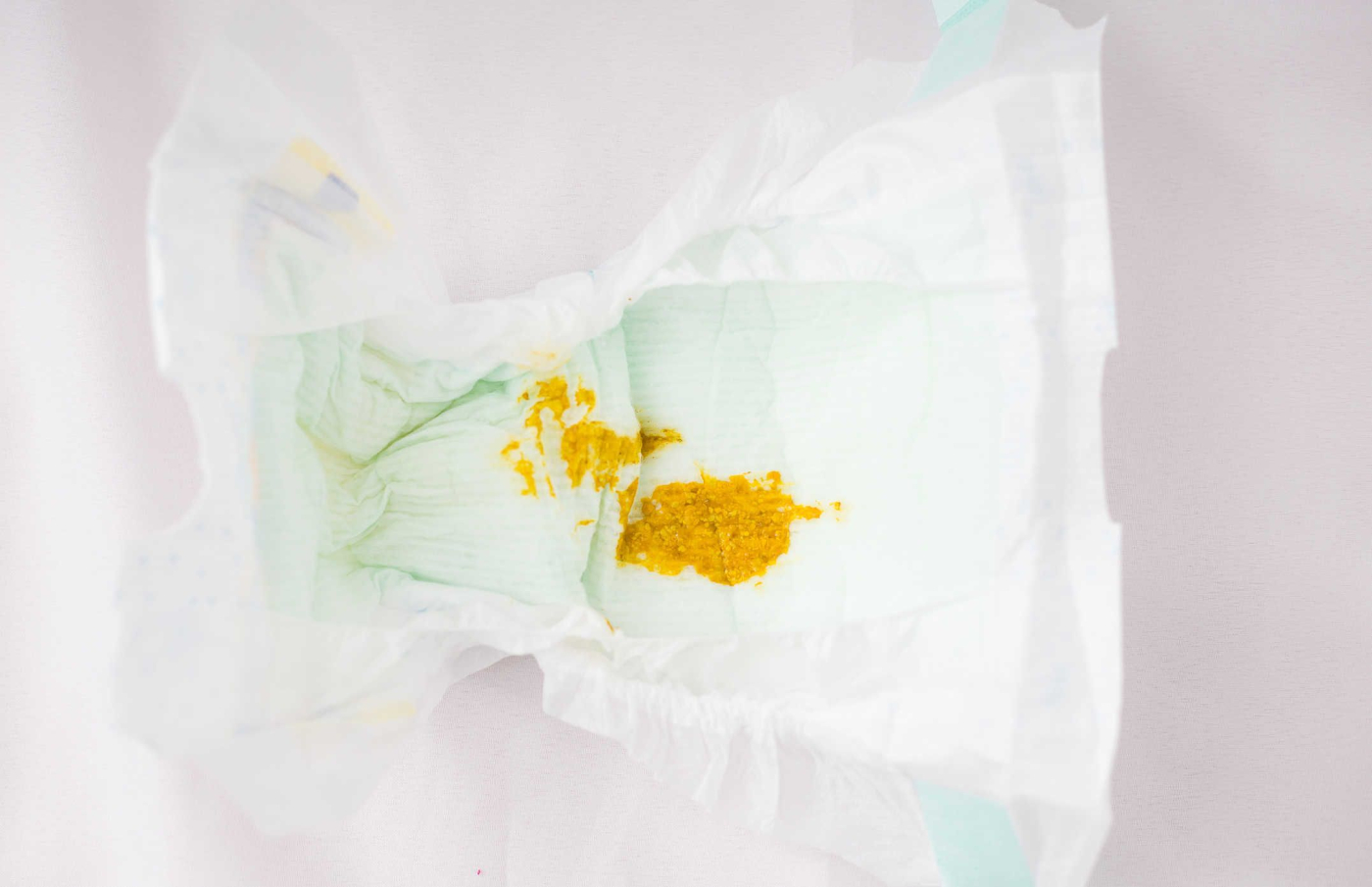 Dễ dàng kiểm tra sức khỏe của con từ chính nước tiểu và phân