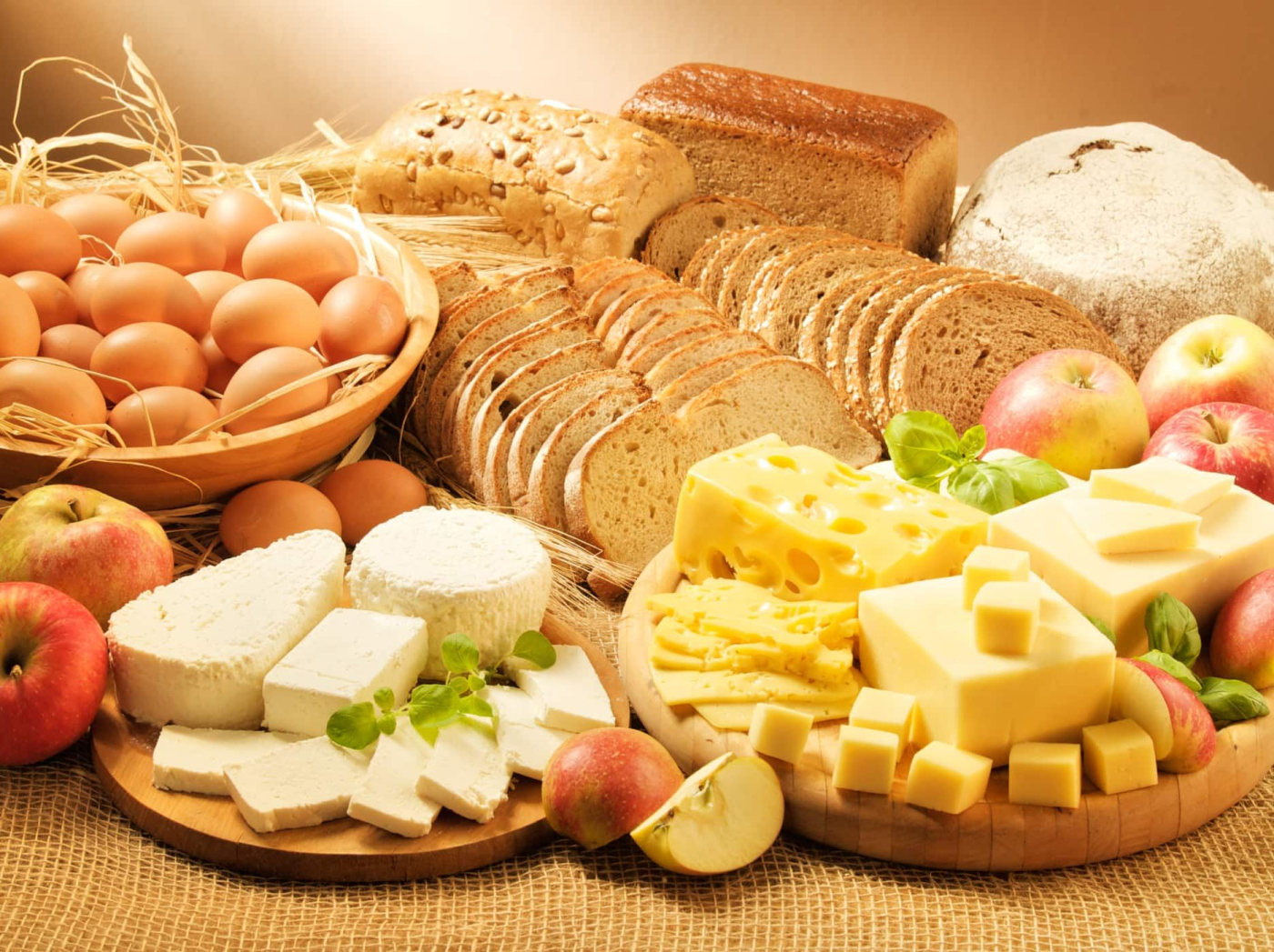 10 thực phẩm giúp bé yêu thông minh vượt trội