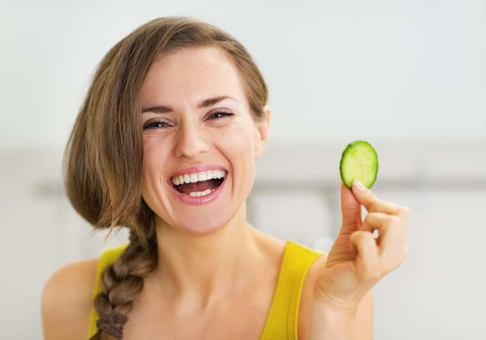 Bà bầu ăn dưa leo được không? Ăn dưa leo như thế nào mới tốt?