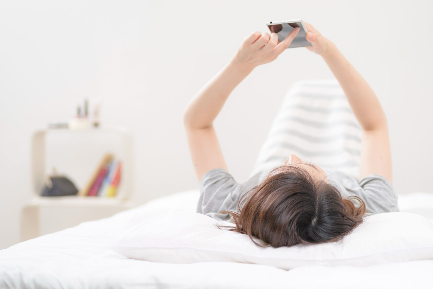 7 lợi ích khi không sử dụng điện thoại trước khi ngủ