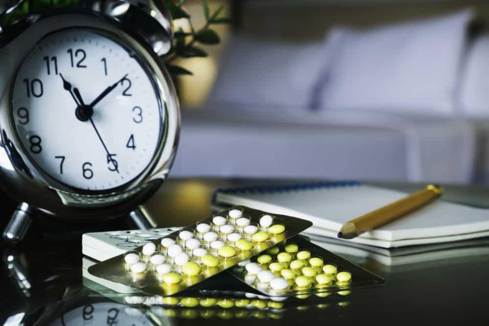 dung-nham-lan-tac-dung-phu-cua-thuoc-tranh-thai-voi-viec-ban-dang-mang-thai