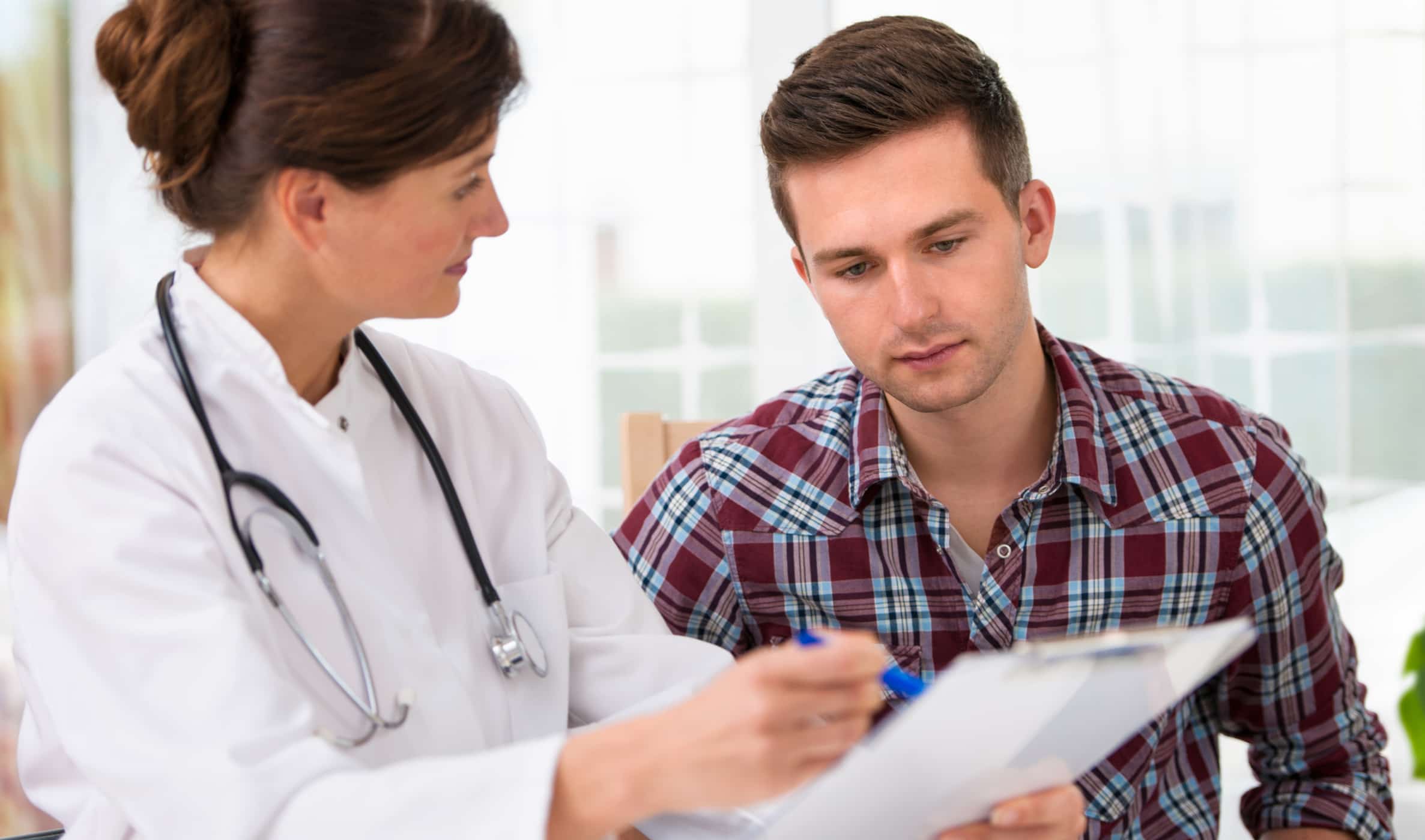 Đau vùng xương chậu ở nam giới có nguy hiểm không?