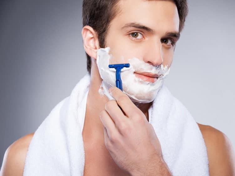 8 điều có thể bạn chưa biết về thói quen cạo râu