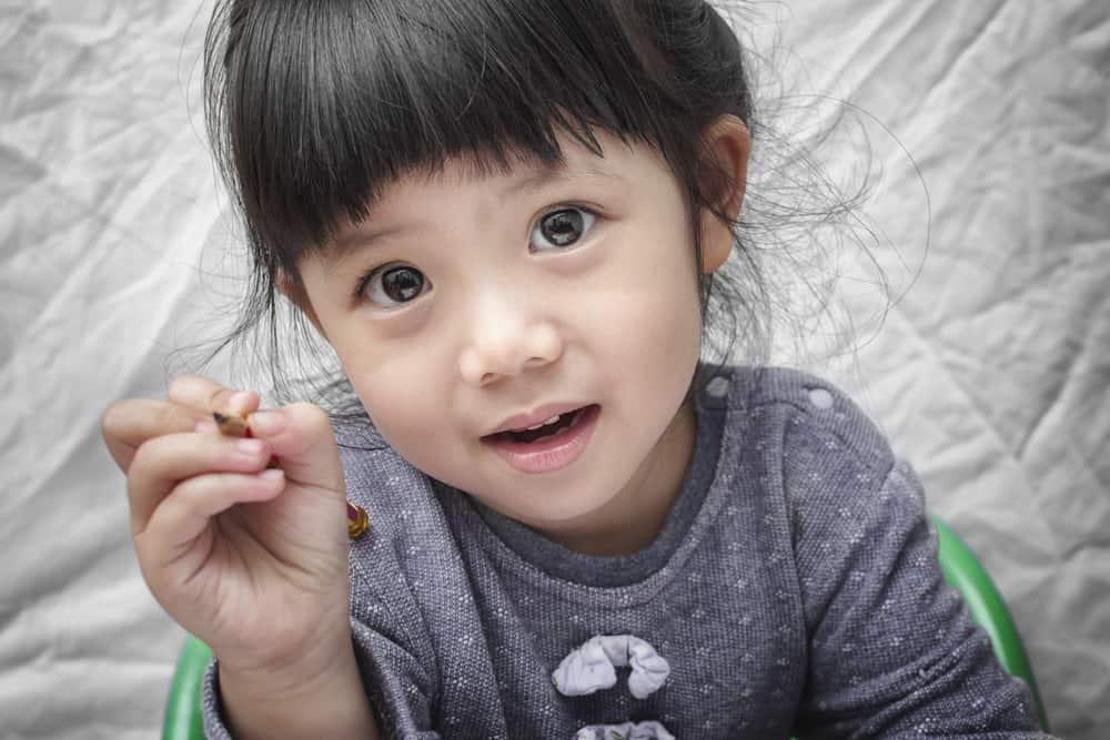 5 bí quyết dạy trẻ cầm bút đúng cách mang lại hiệu quả bất ngờ