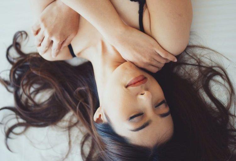 Chỗ nhạy cảm của con gái nằm ở đâu? Tiết lộ 10 điểm nhạy cảm ở nữ