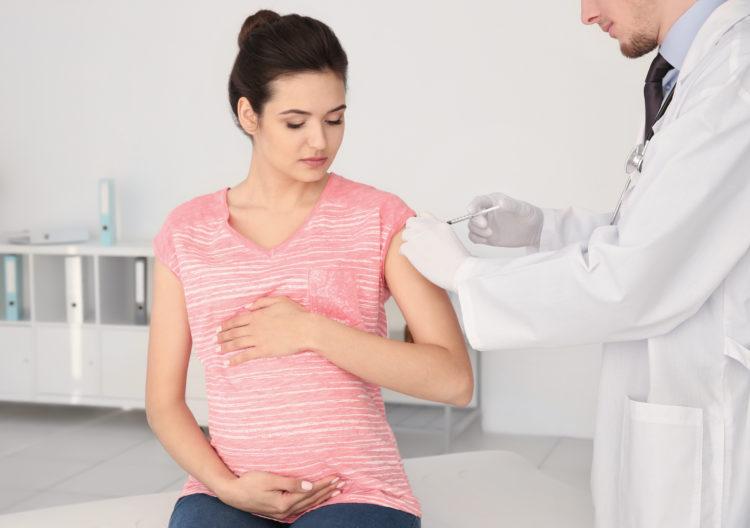 Tiêm phòng khi mang thai, liều thuốc nhỏ hiệu quả lớn!