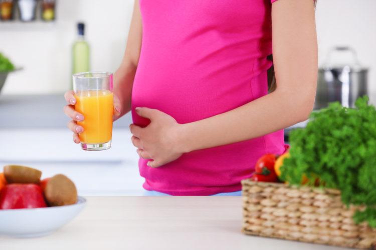 Bà bầu uống C sủi được không? Cách bổ sung vitamin C cho bà bầu