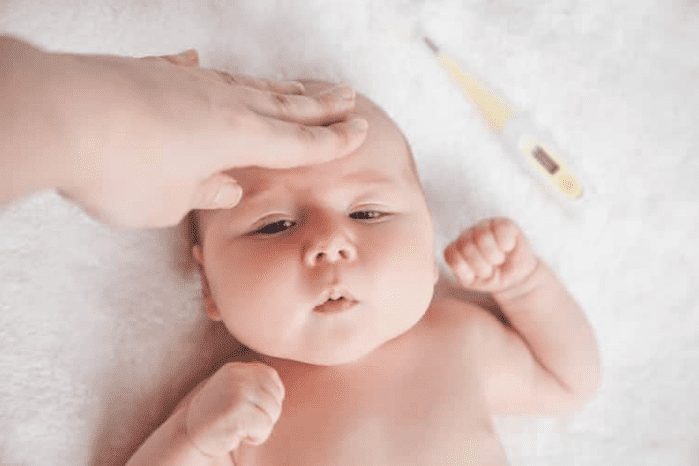 Cách phân biệt sốt siêu vi và sốt xuất huyết dễ dàng, chính xác nhất