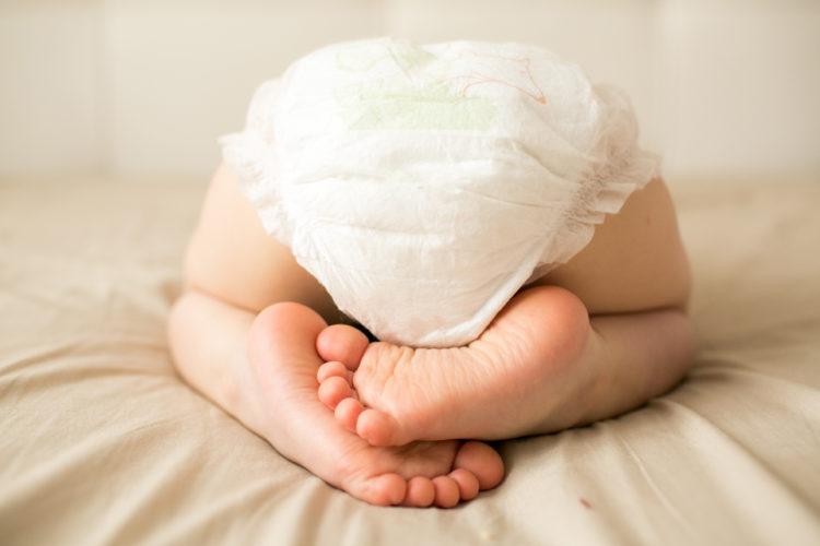 Phân trẻ sơ sinh có màu xanh: Nguyên nhân và giải pháp hữu hiệu là gì?