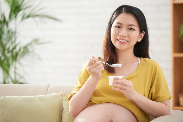 Vì sao cần bổ sung sữa chua Hy Lạp vào khẩu phần ăn của mẹ bầu?