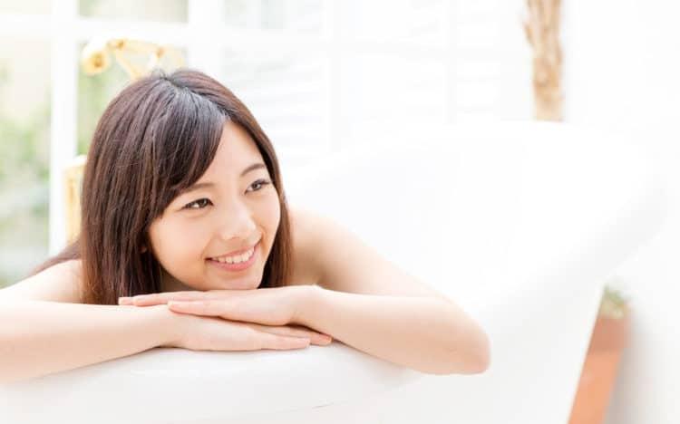 Công dụng bất ngờ khi bạn tắm muối epsom