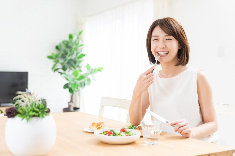 Viêm tai giữa kiêng ăn gì? Bí quyết chăm sóc và chữa viêm tai giữa tại nhà