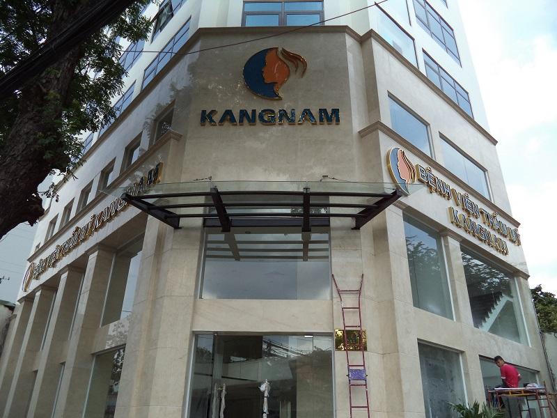 huong-dan-kham-chua-benh-o-benh-vien-tham-my-kangnam