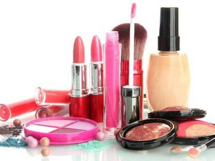 hoa-chat-doc-hai-trong-my-pham