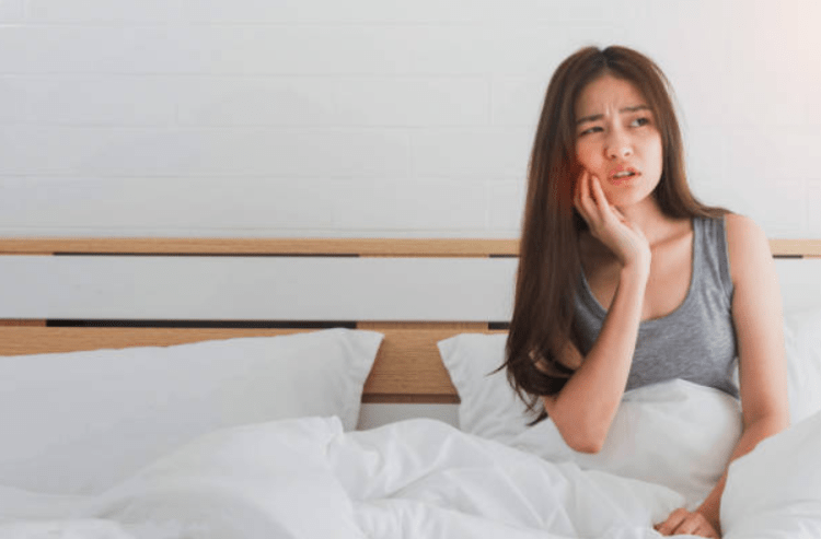 10 cách chữa viêm lợi tại nhà hiệu quả nhanh nhất và lưu ý cần nhớ