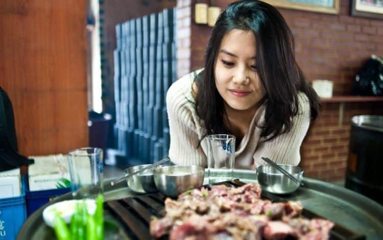 5 dấu hiệu chứng tỏ cơ thể bạn thiếu protein