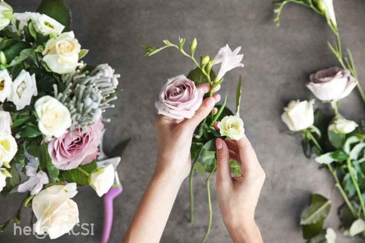 5 lý do tại sao bạn nên cắm hoa tươi trong phòng