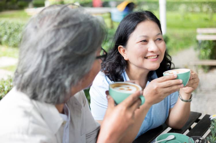 Bí quyết chữa run tay bằng Đông y vừa an toàn lại hiệu quả