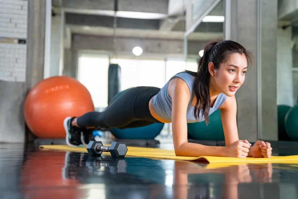 Plank là gì? Hướng dẫn Plank đúng cách với 7 động tác
