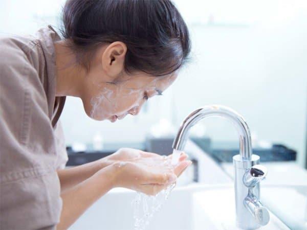 sua-rua-mat-cho-da-mun-chon-sao-cho-dung