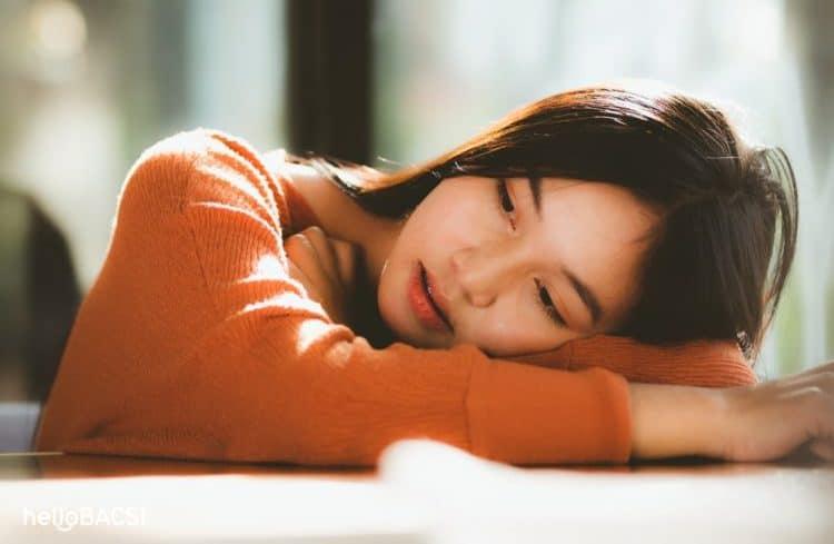 9 ảnh hưởng của sự cô đơn mà bạn có thể tránh xa