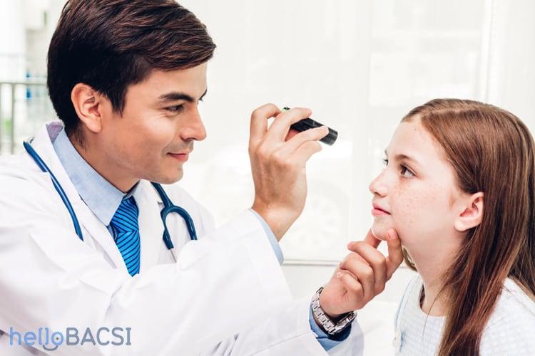 Viêm củng mạc mắt: Nguyên nhân và cách điều trị