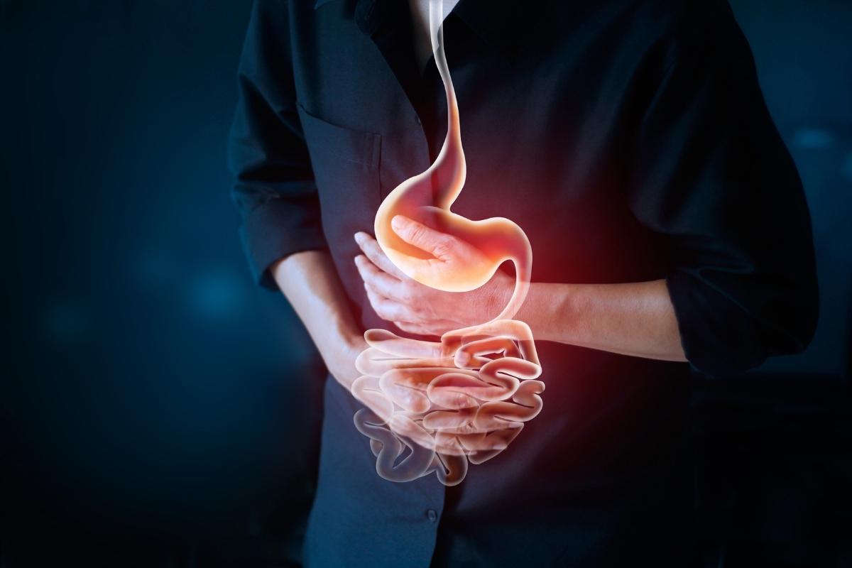 Người bị đau dạ dày nên làm gì: 8 cách xử lý giảm đau nhanh ngay tại nhà