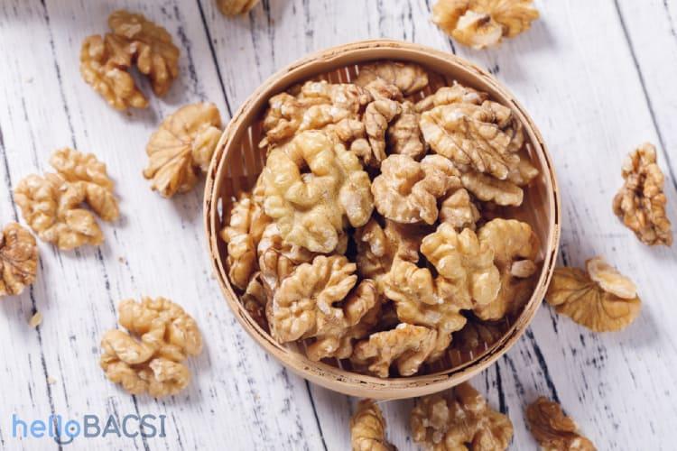 Mẹ bầu ăn quả óc chó có tốt không? Ăn bao nhiêu tốt cho thai kỳ?