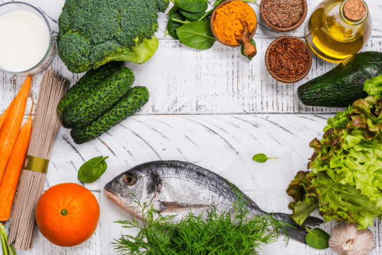 Bệnh vảy nến kiêng ăn gì? Chế độ ăn uống cho người bệnh vảy nến