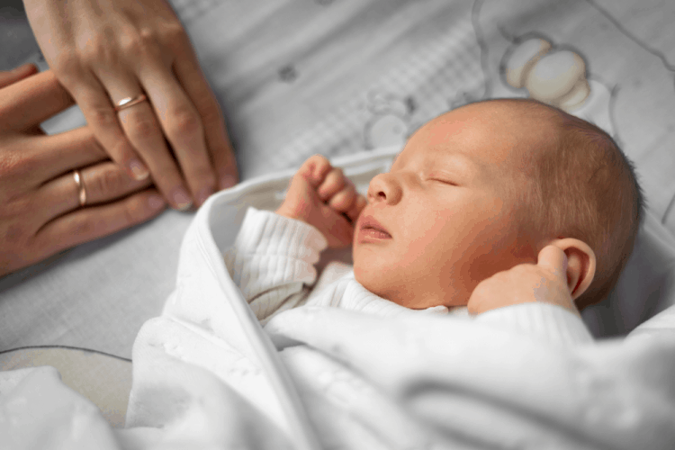 Trẻ sơ sinh bị sởi: Dấu hiệu nhận biết và cách chăm sóc đúng chuẩn