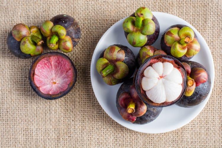 ba-bau-an-mang-cut-luc-mang-thai