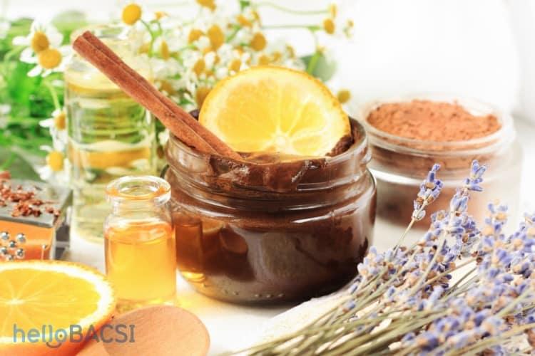 Mật ong và quế có giúp điều trị mụn hay không?