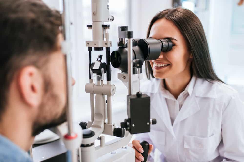 Chẩn đoán bệnh cườm nước bằng các xét nghiệm nào?