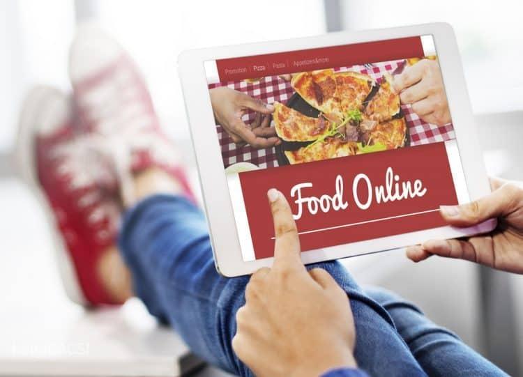 dat-do-an-online