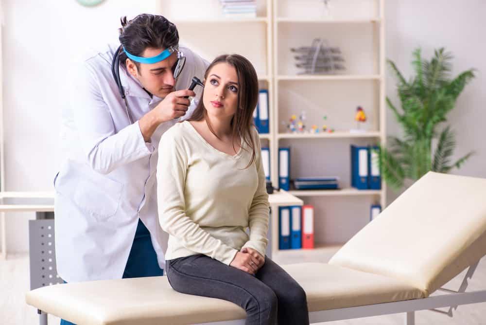 Cách nhận biết dấu hiệu viêm tai ngoài và giải pháp phòng ngừa hiệu quả