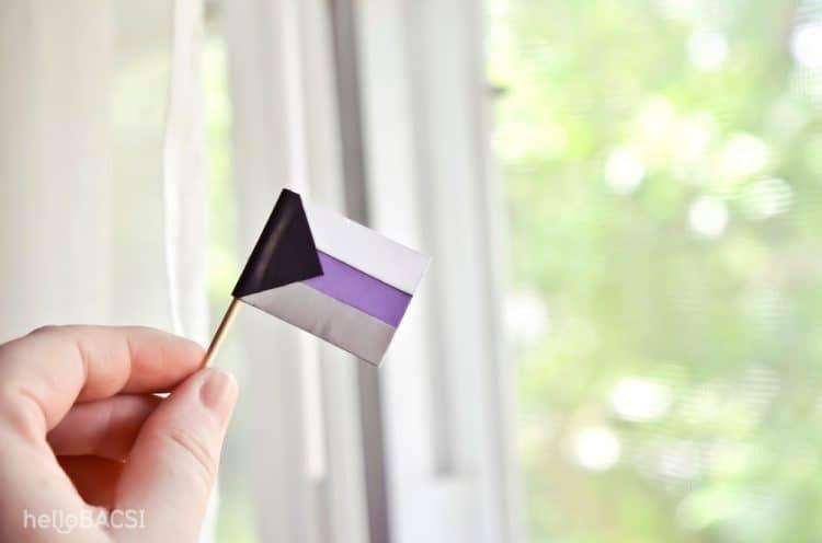 Người á tính (Demisexual) là gì và cách nhận biết người á tính