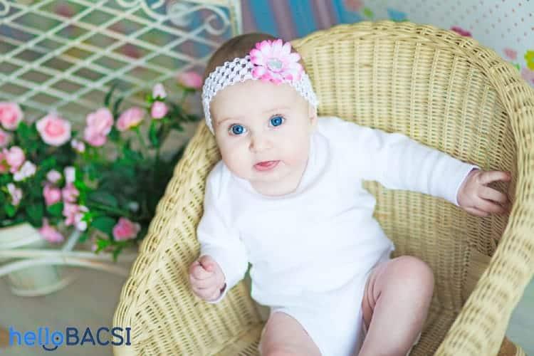 Cùng tìm hiểu về mốc phát triển của trẻ 5 tháng tuổi