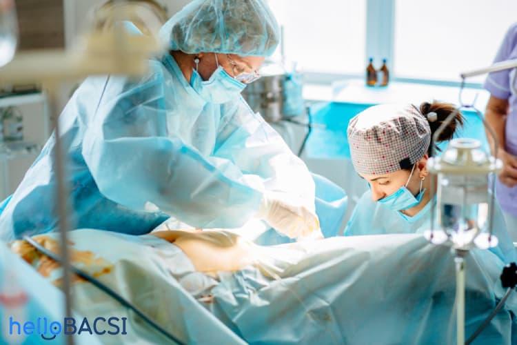 Tràn máu phúc mạc