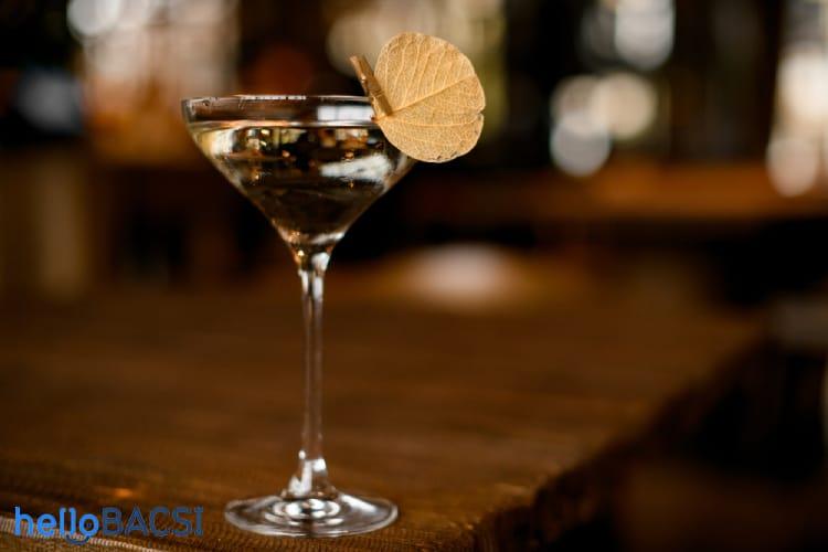 Tại sao uống rượu đỏ mặt và cách khắc phục uống rượu bia mặt đỏ là gì?